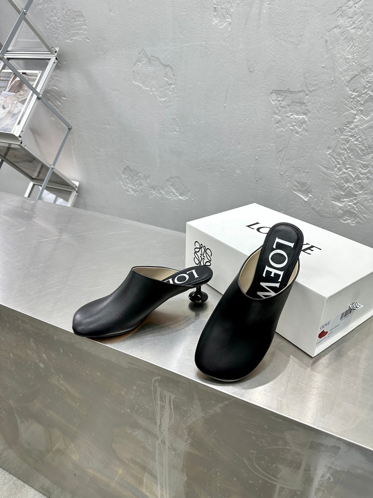 LW TOY MULE 55 BLACK CALFSKIN
