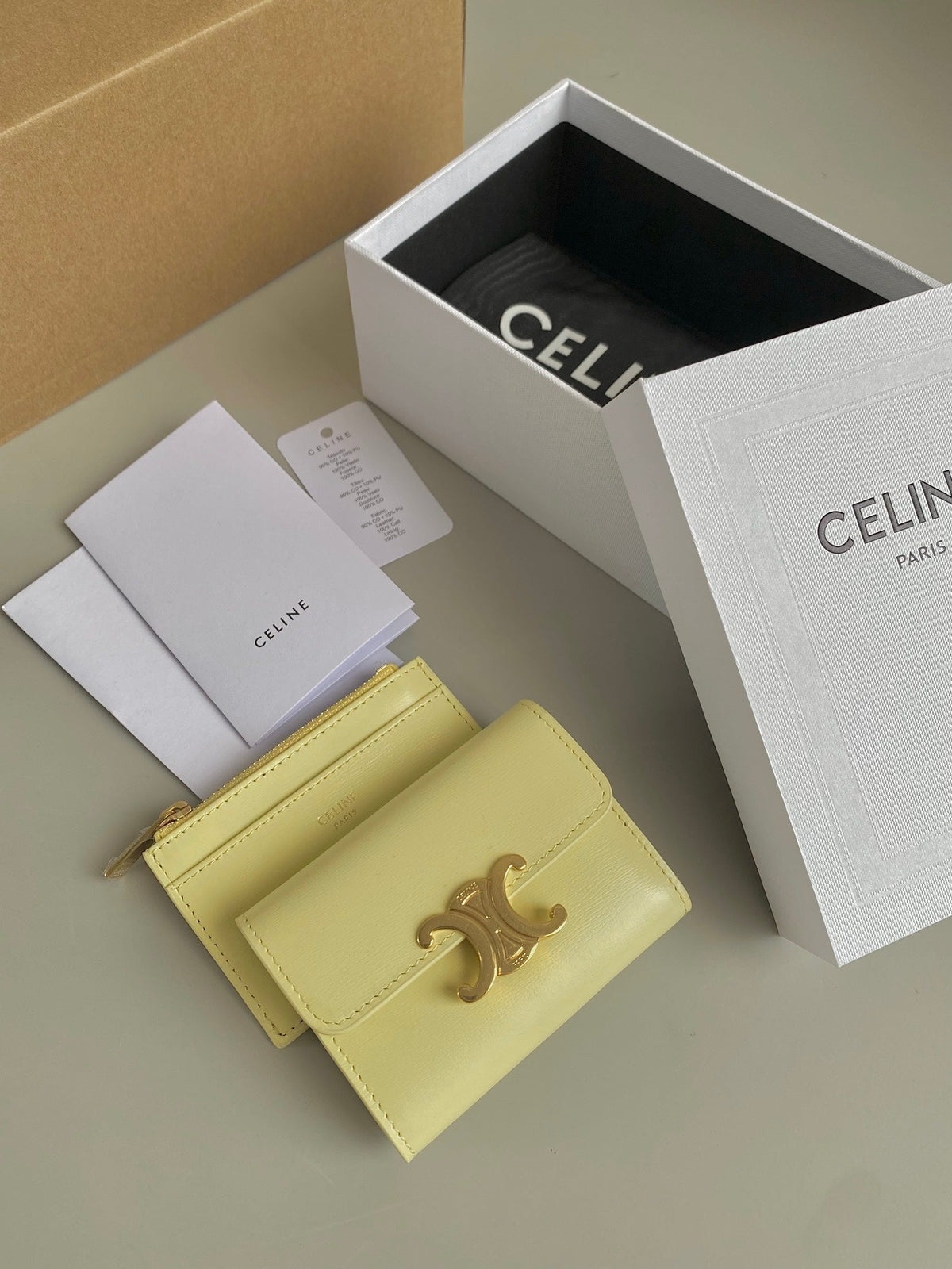 TRIOMPHE 9 WALLET TWO-IN-ONE YELLOW PASTEL CALFSKIN
