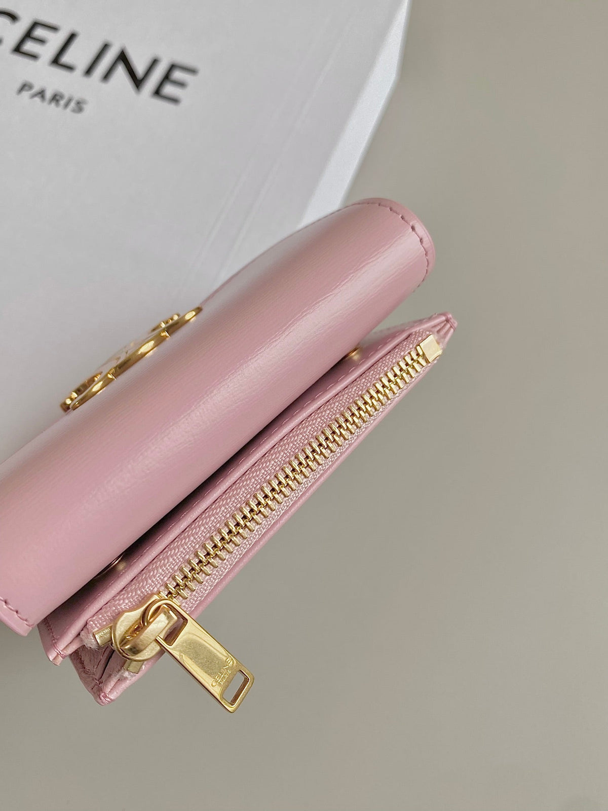 TRIOMPHE 9 WALLET TWO-IN-ONE PINK PASTEL CALFSKIN