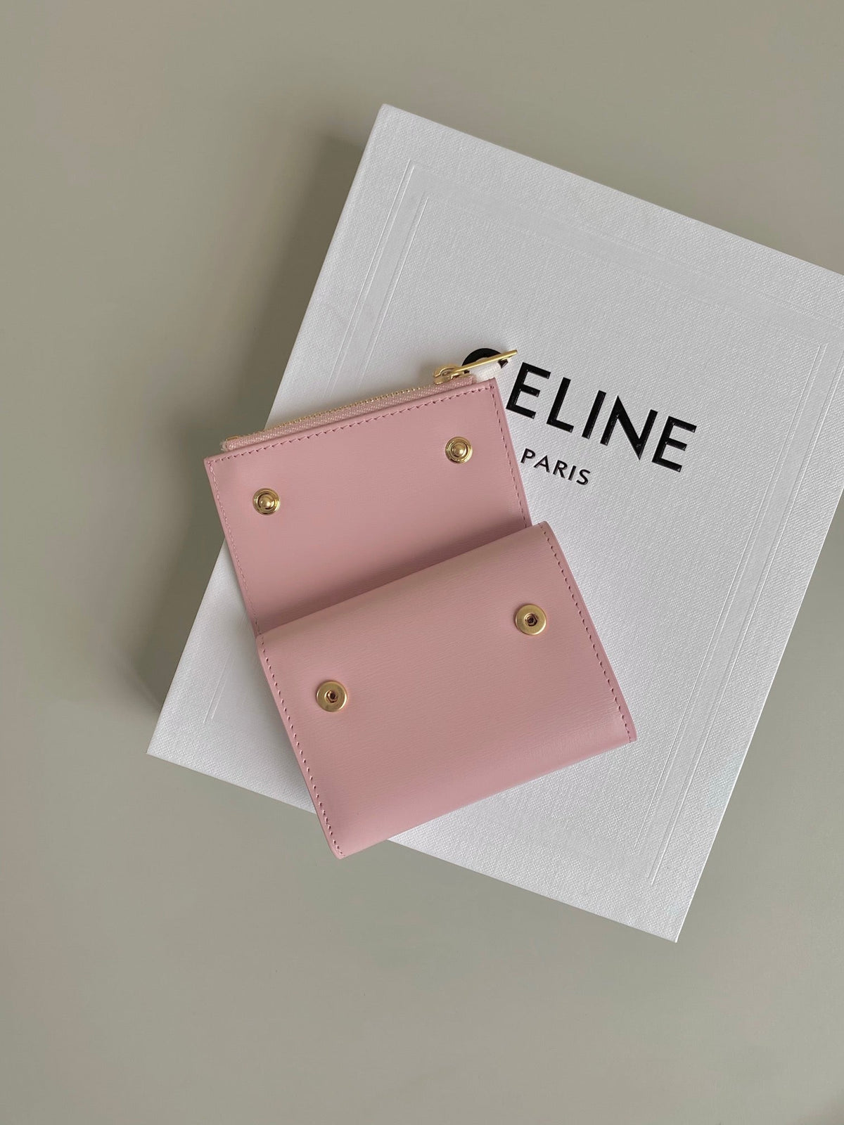 TRIOMPHE 9 WALLET TWO-IN-ONE PINK PASTEL CALFSKIN