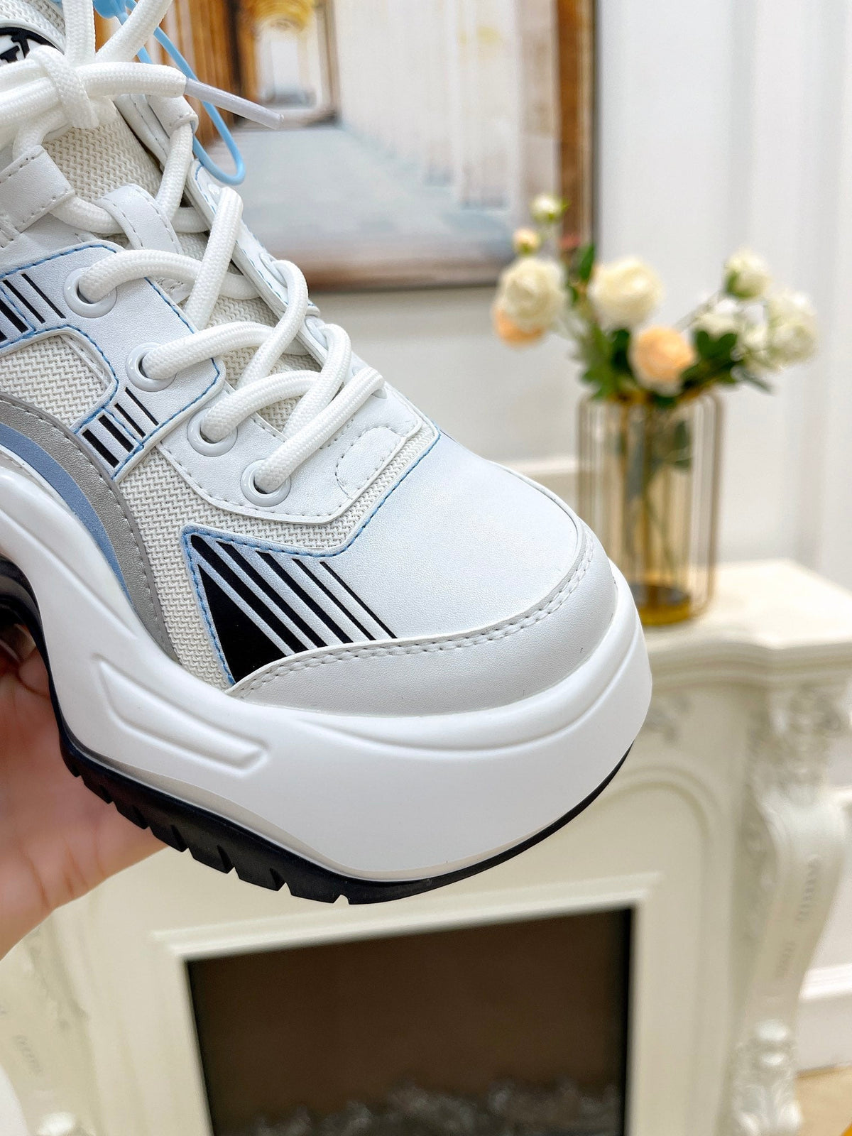 LV ARCHLIGHT 2.0 PLATFORM SNEAKER IN COLORFUL MIX OF MATERIALS 991810