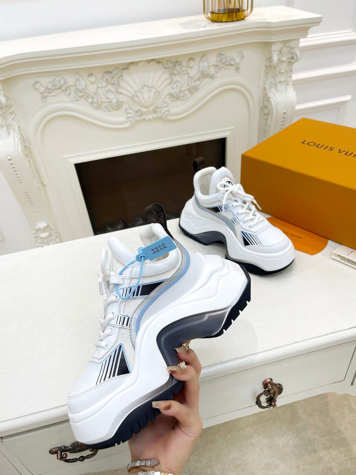 LV ARCHLIGHT 2.0 PLATFORM SNEAKER IN COLORFUL MIX OF MATERIALS 991810