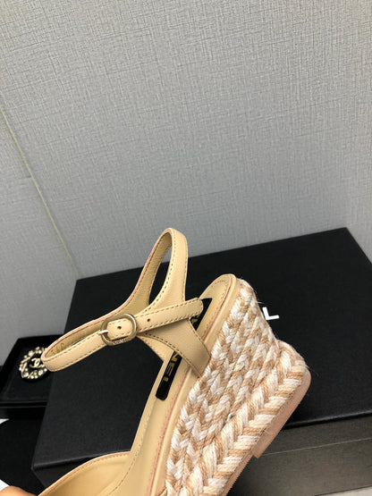 MARY JANE WEDGE BEIGE CREAM LAMBSKIN