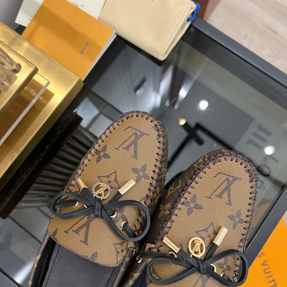 LV COSY FLAT CLASSIC MONOGRAM PALE BROWN