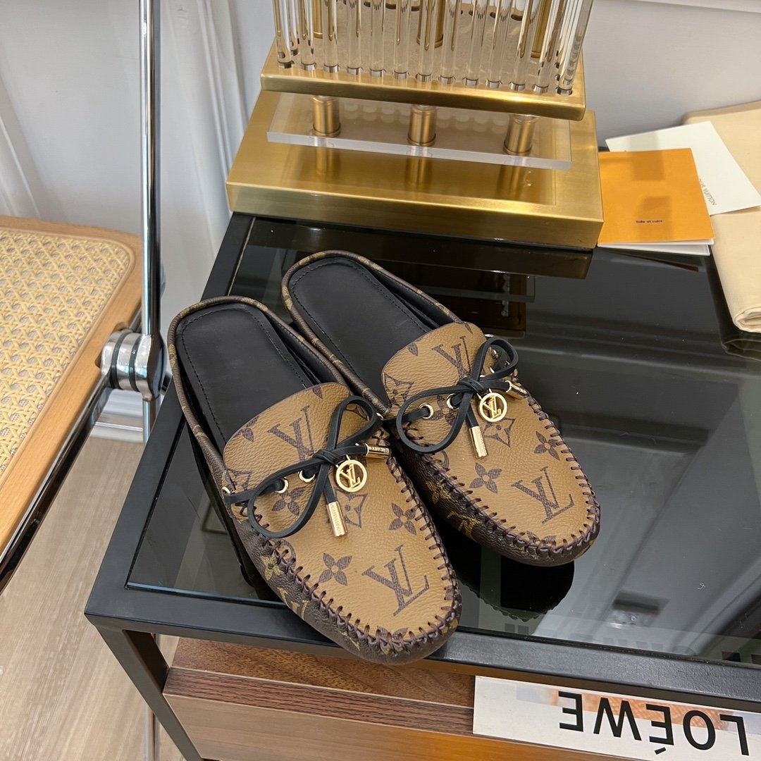 LV COSY FLAT CLASSIC MONOGRAM PALE BROWN