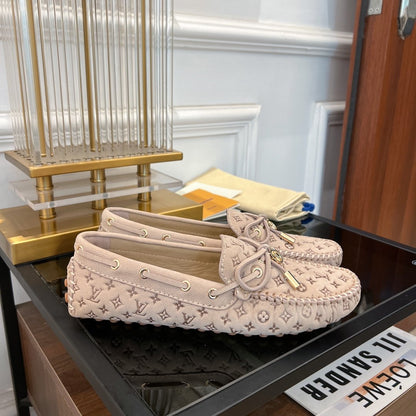 LV GLORIA FLAT LOAFER LOGO STAMPING BEIGE
