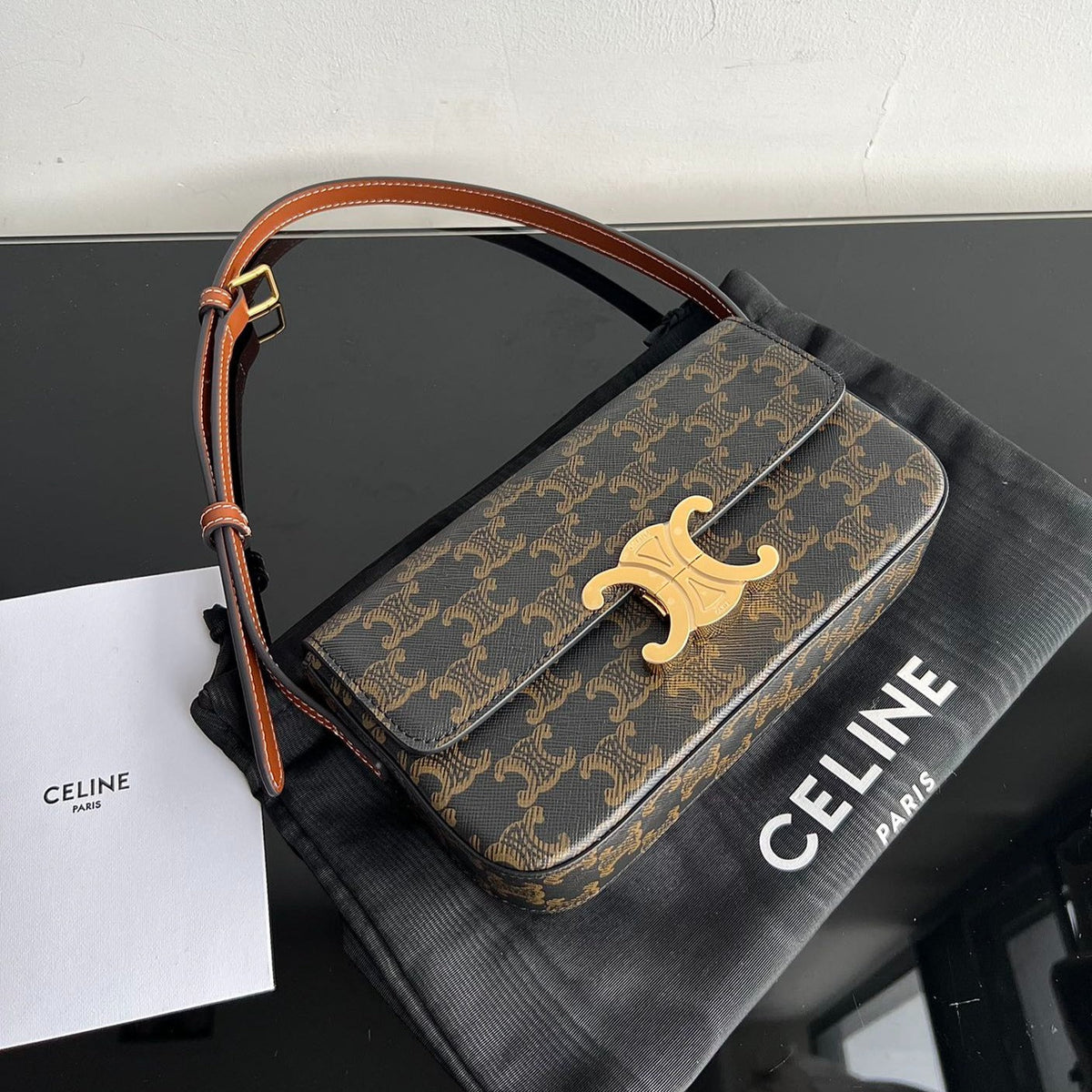 TRIOMPHE 20 TAN CALFSKIN