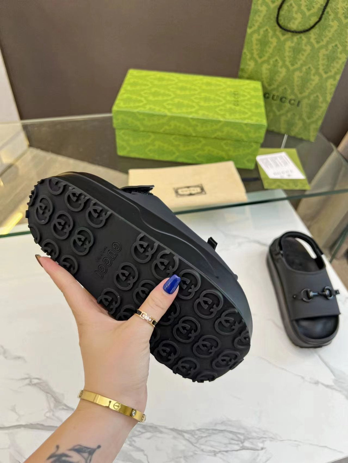 HORSEBIT FLATFORM SANDAL 5 CM IN BLACK IMPORTED TPU