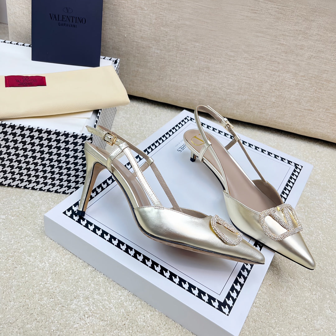 VLOGO SLINGBACK PUMP IN LIGHT GOLD CALFSKIN LEATHER