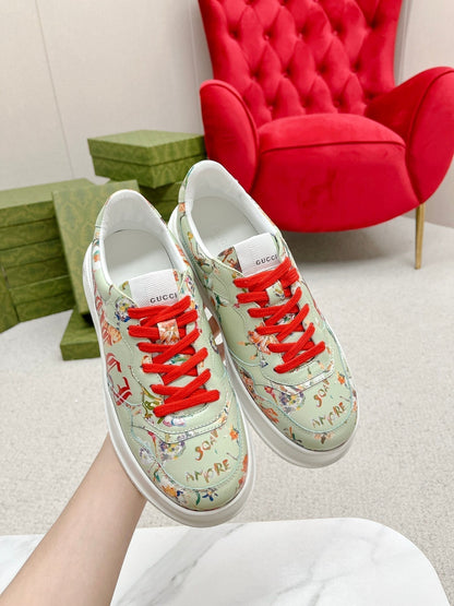 GG TRAINER SAGE CALFSKIN WITH FLOWERS PATTERN