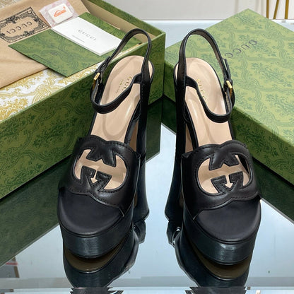 GG 120 INTERLOCKING G SANDAL BLACK CALFSKIN
