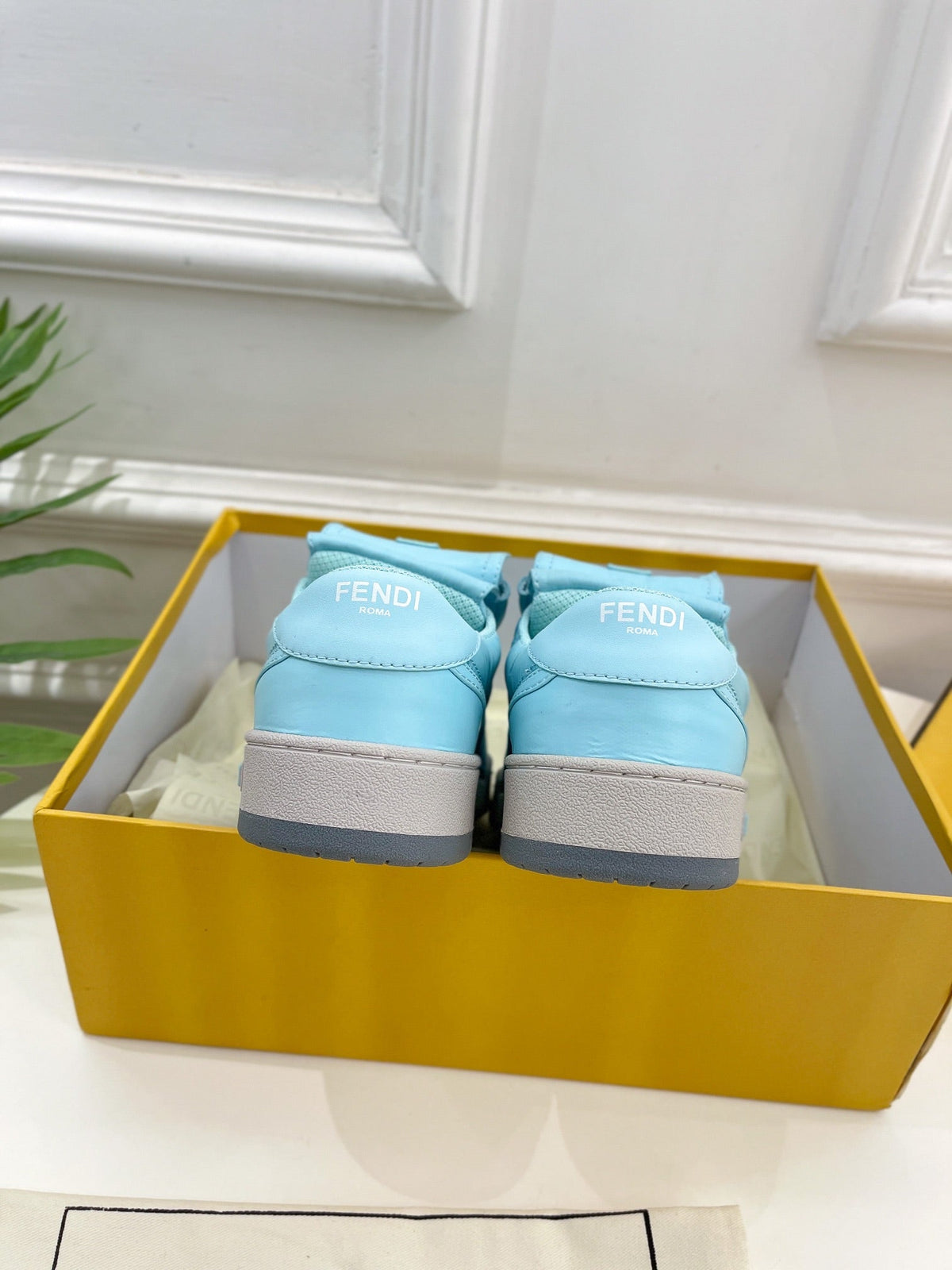 FENDI TRAINER SNEAKER IN SKY BLUE LAMBSKIN