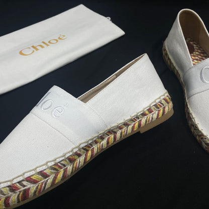 WOVEN LOAFER IN WHITE DENIM AND COLORFUL RAFFIA