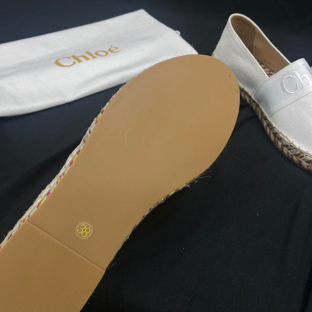 WOVEN LOAFER IN WHITE DENIM AND COLORFUL RAFFIA