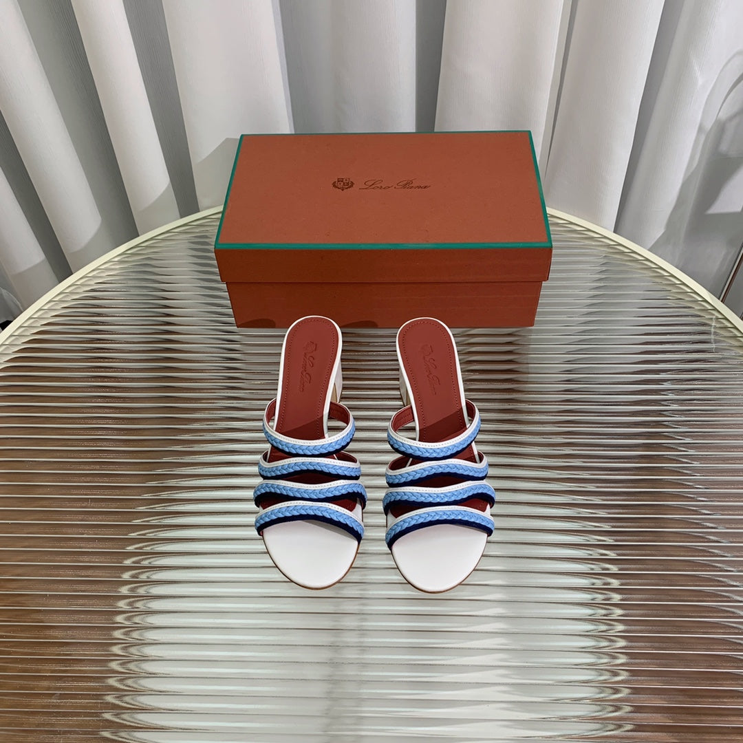 LP SPRIGHTLY CHARMS MID-SANDAL SKY CALFSKIN