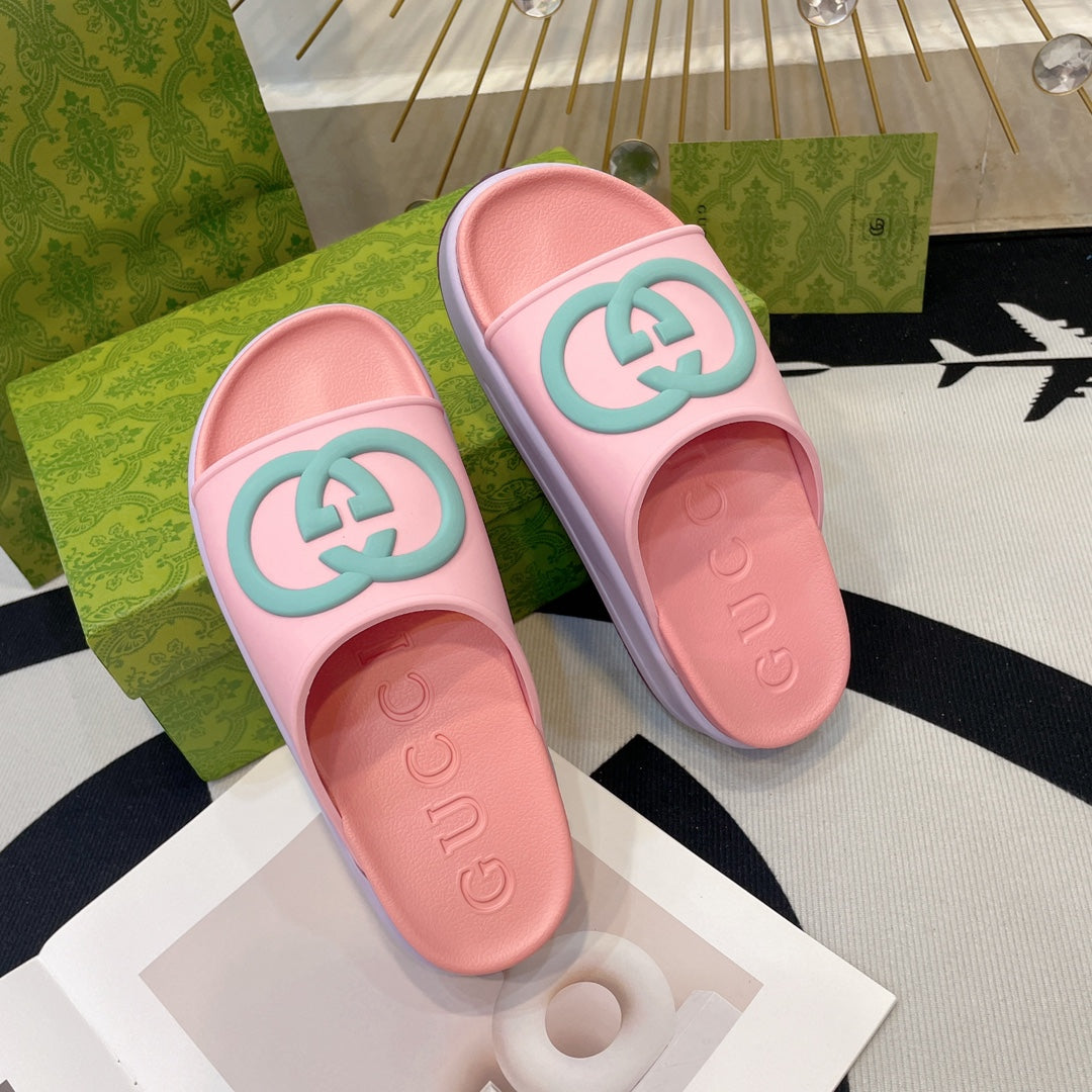 INTERLOCKING G SLIDE SANDAL IN BABY PINK IMPORTED TPU
