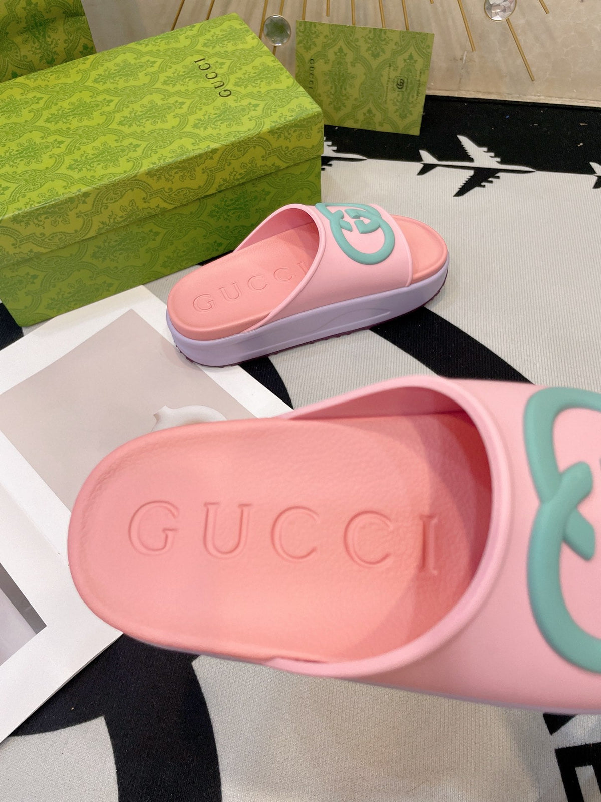 INTERLOCKING G SLIDE SANDAL IN BABY PINK IMPORTED TPU