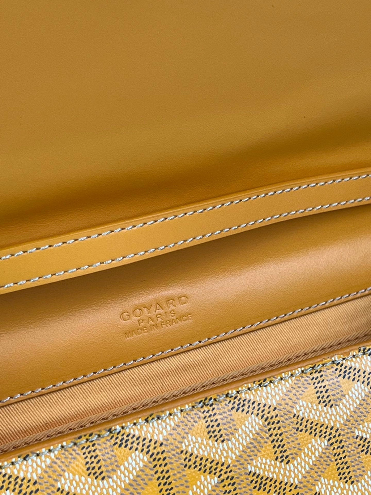 MONTE-CARLO PM CLUTCH 25 IN YELLOW GOYARDINE CANVAS