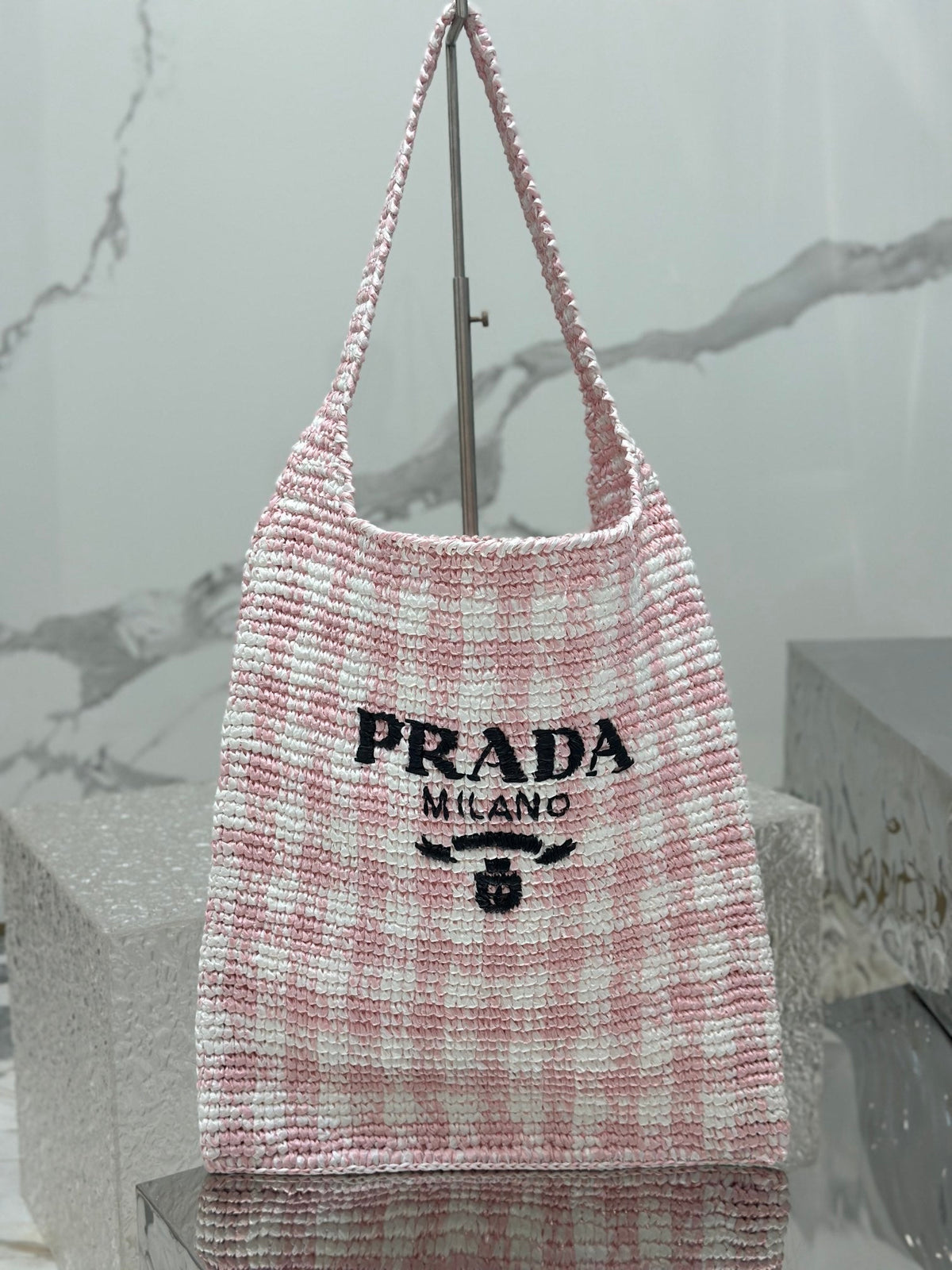 LARGE TOTE BAG 45 IN PINK MIX WHITE AND BLACK WOVEN RAFFIA