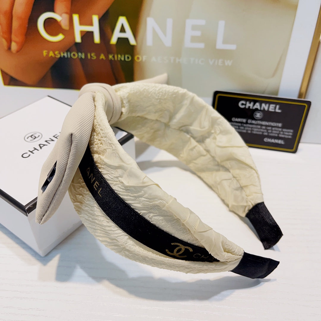 WHITE FABRIC HAIRBAND 925616