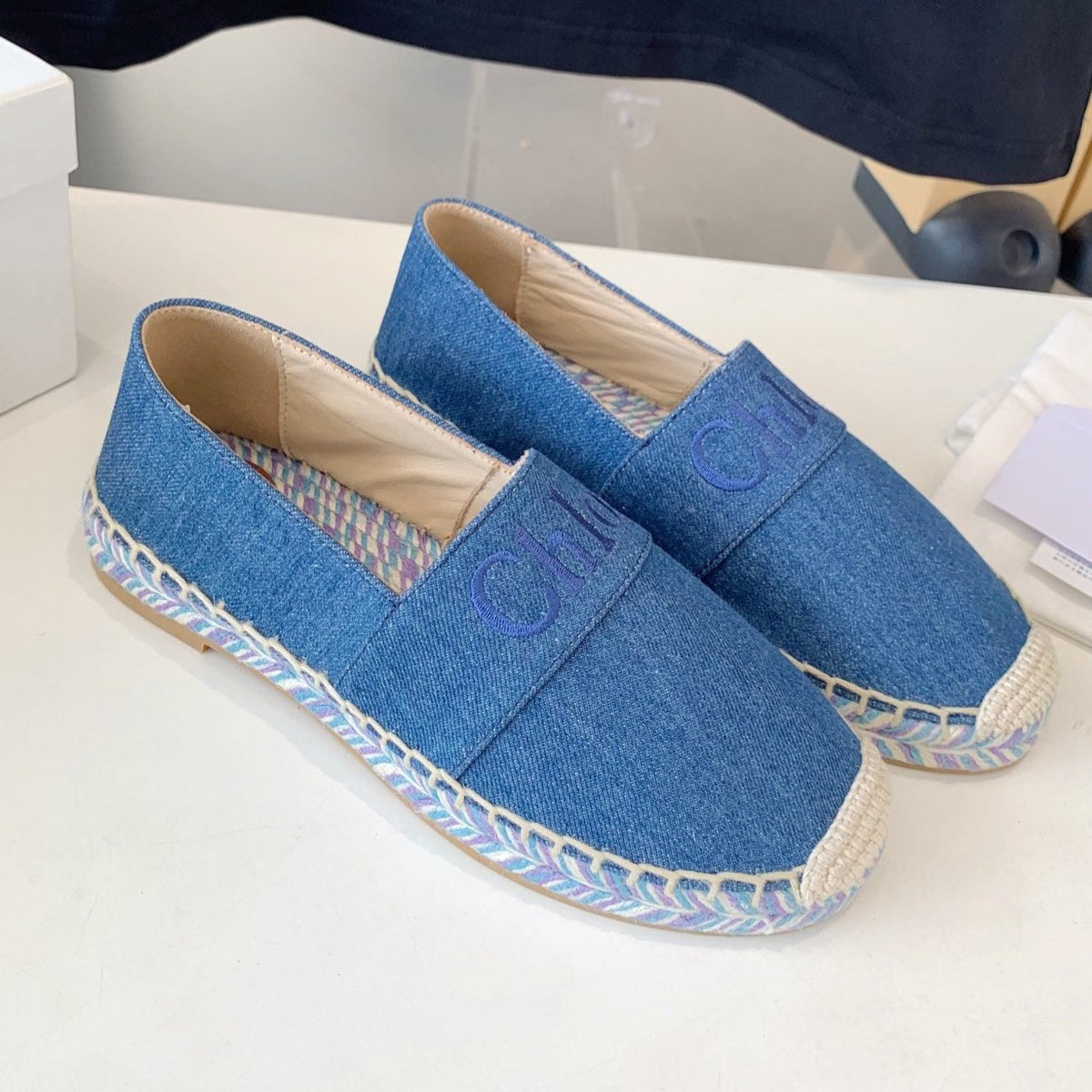 LOAFER SHOES IN CERULEAN BLUE DENIM AND WOVEN RAFFIA