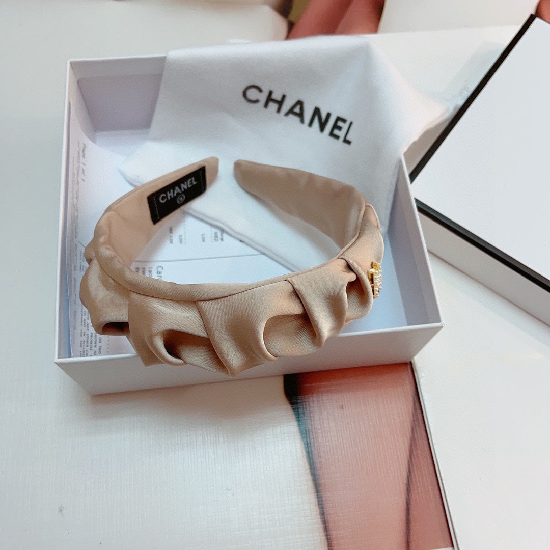 WHITE CREAM FABRIC HAIRBAND 925660