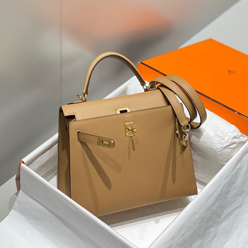 KELLY 25CM IN CHAI EPSOM CALFSKIN GOLD HARDWARE
