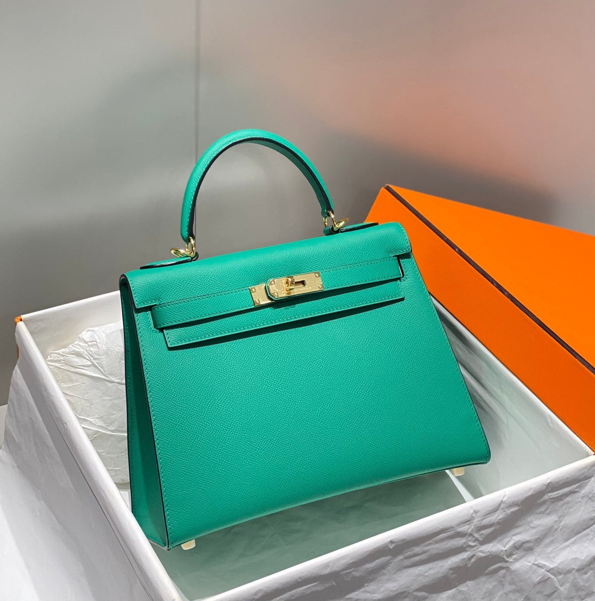 KELLY 28CM IN VERT VERTIGO EPSOM CALFSKIN GOLD HARDWARE