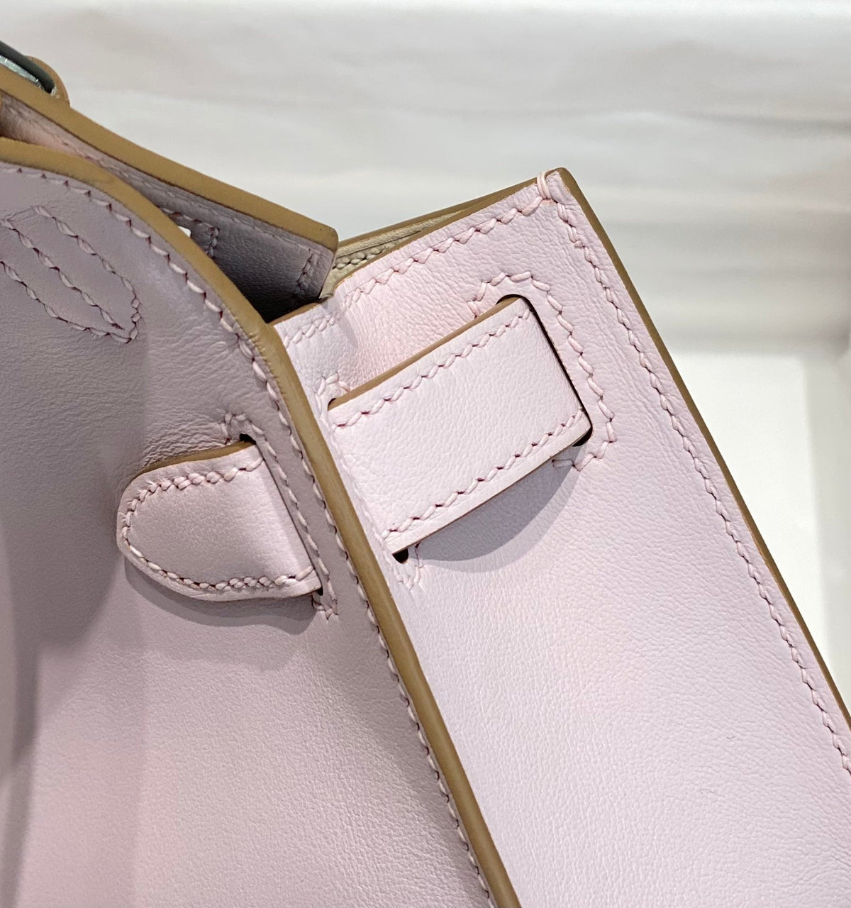 HM JYPSIERE SHOULDER BAG 23 IN BABY PINK CALFSKIN