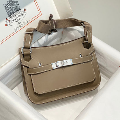 HM JYPSIERE SHOULDER BAG 23 IN WOOD BROWN CALFSKIN SILVER HARDWARE