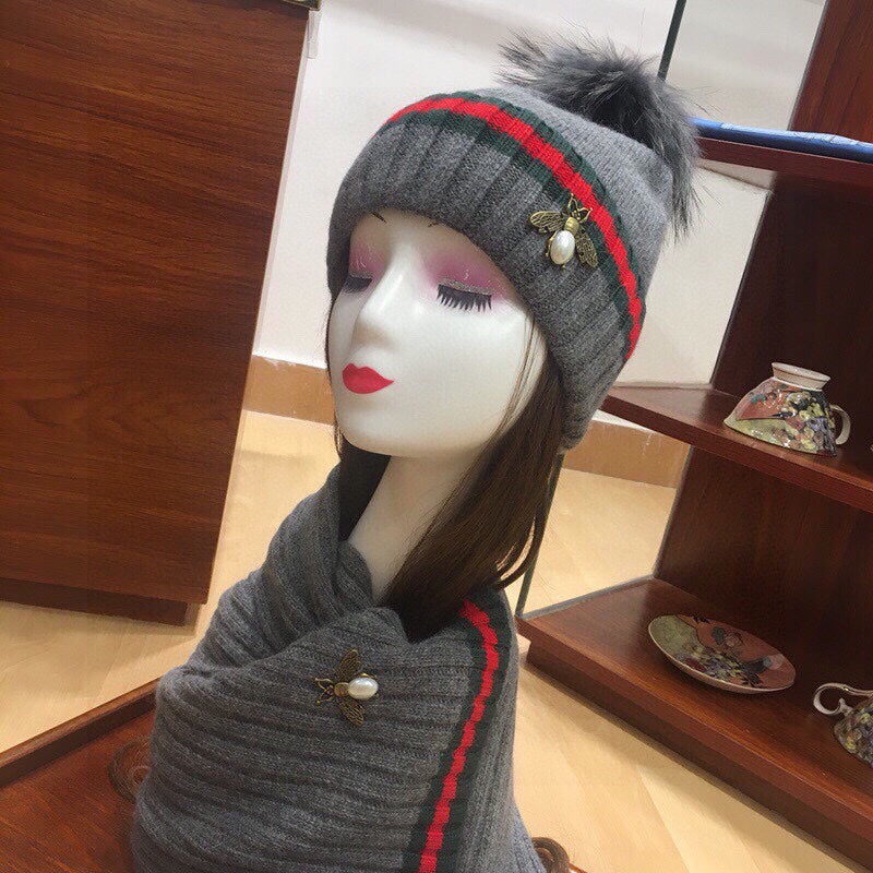 SET SCARF AND HAT IN SHARK GRAY WOOL AND CASHMERE 945024