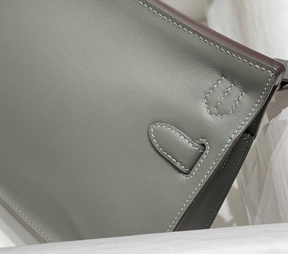 HM JYPSIERE SHOULDER BAG 23 IN GREY CALFSKIN GOLD HARDWARE