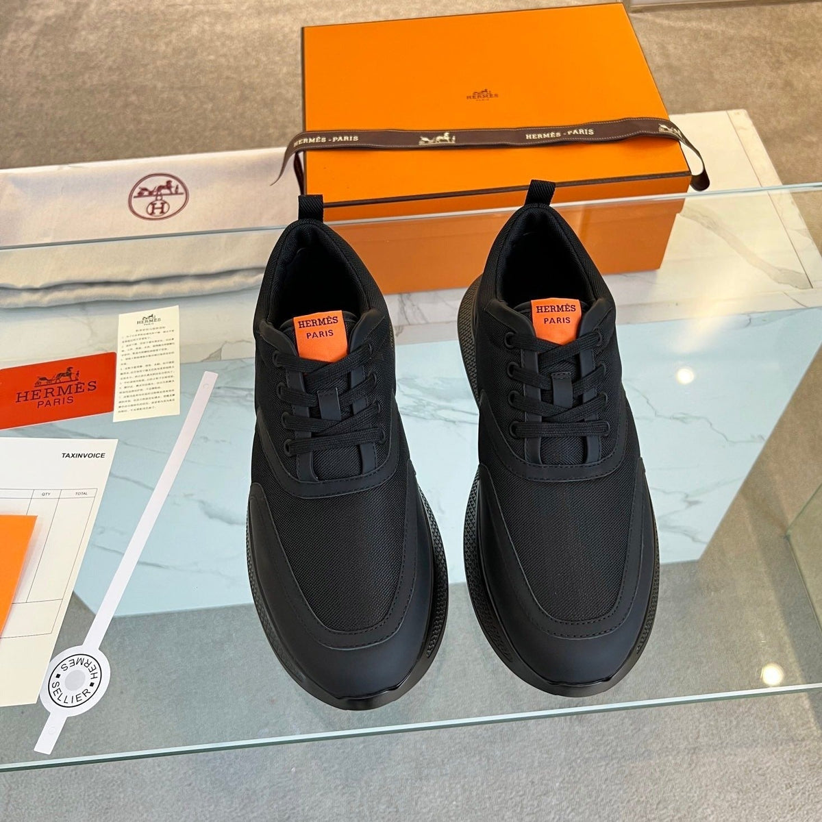 GIGA SNEAKER BLACK CALFSKIN