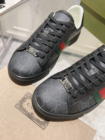 GG ACE GG SUPREME TRAINER BLACK CALFSKIN WITH PATTERNS