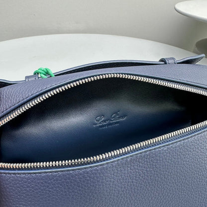 Extra Pocket L19 Navy Cowhide Shw