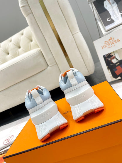 GIGA SNEAKER IN POWDER BLUE STITCHED MESH AND WHITE CALFSKIN