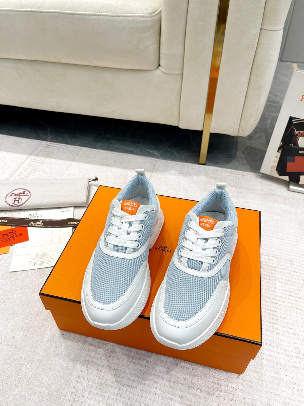 GIGA SNEAKER IN POWDER BLUE STITCHED MESH AND WHITE CALFSKIN