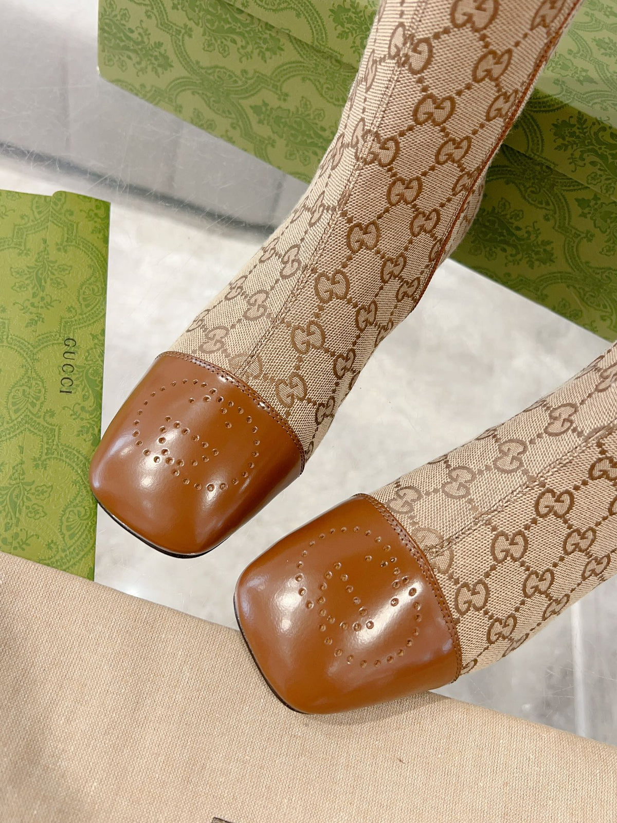 GG KNEE BOOTS IN BRONZE BROWN MONOGRAM CANVAS AND GLOSSY SHEEPSKIN