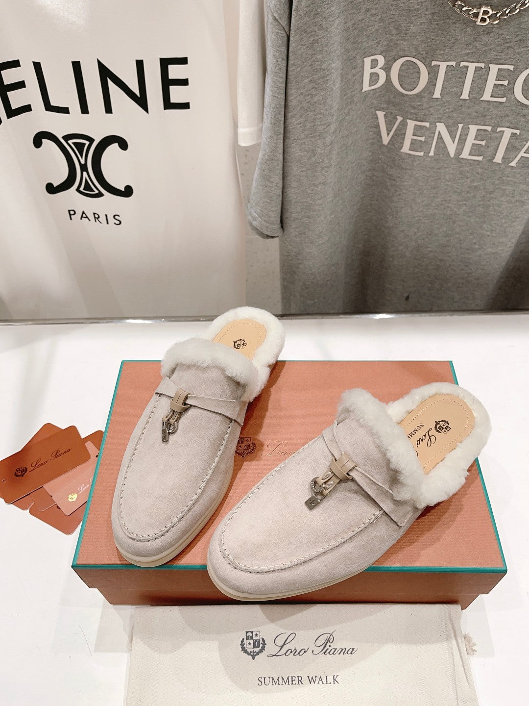 LP CHARMS WALK BABOUCHE LOAFERS CREAMY WHITE FLEECE
