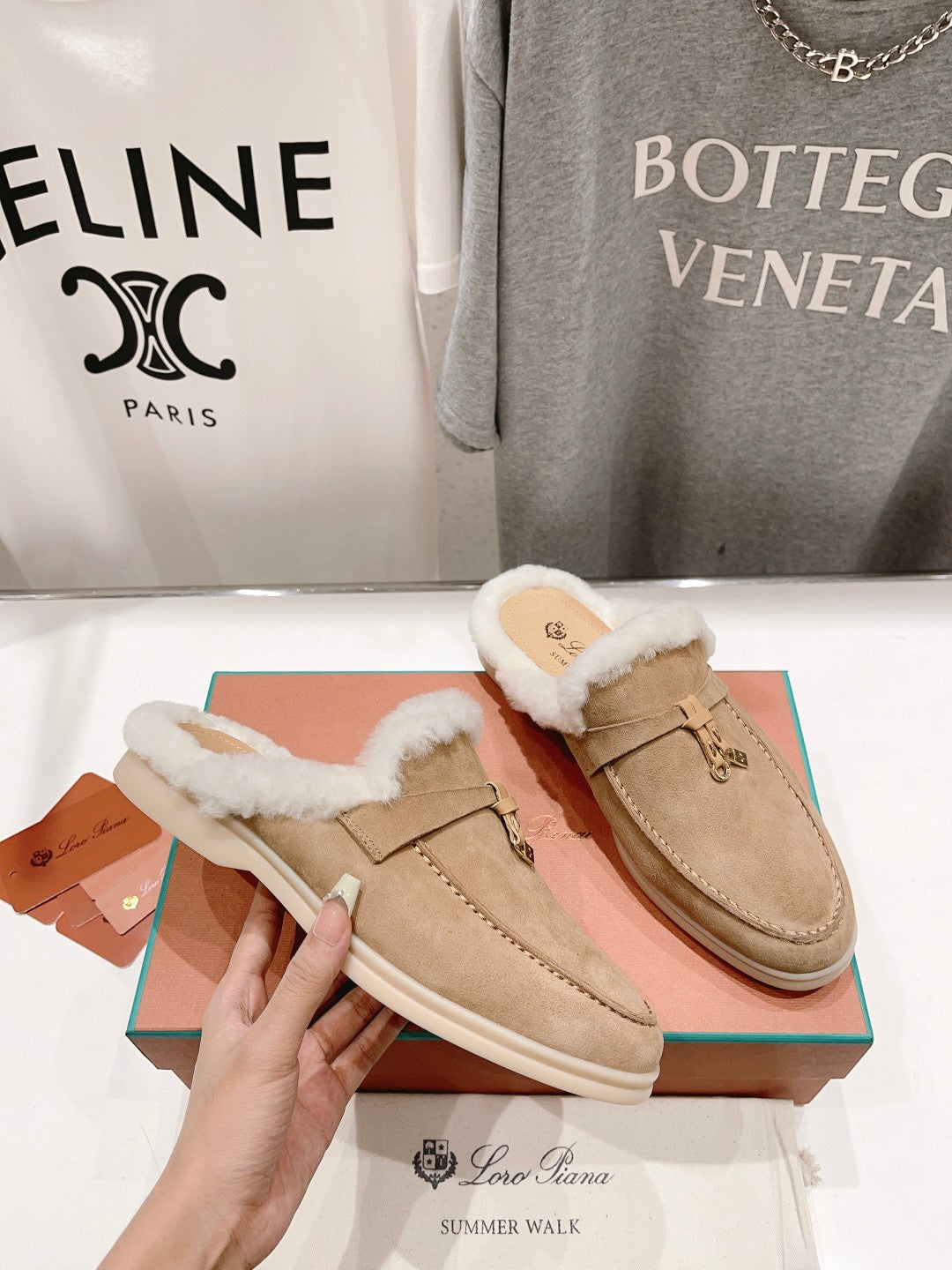 LP CHARMS WALK BABOUCHE LOAFERS CAMEL FLEECE