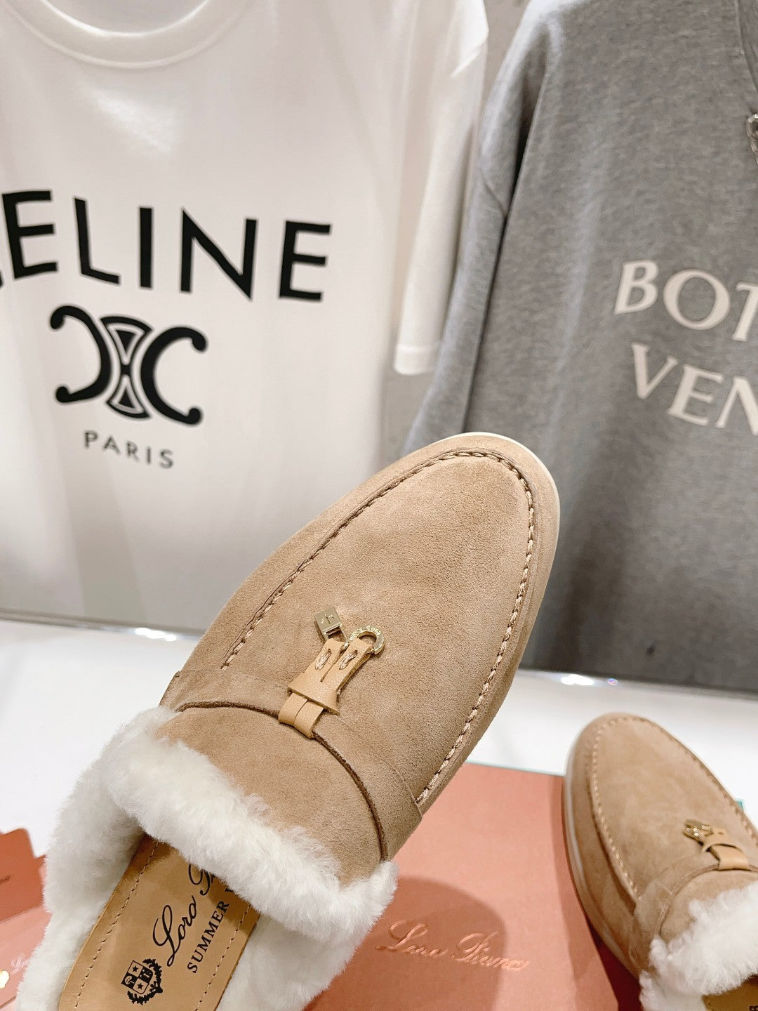 LP CHARMS WALK BABOUCHE LOAFERS CAMEL FLEECE