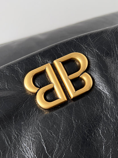 MONACO SMALL BAG 28 IN BLACK ARENA CALFSKIN GOLD HARDWARE