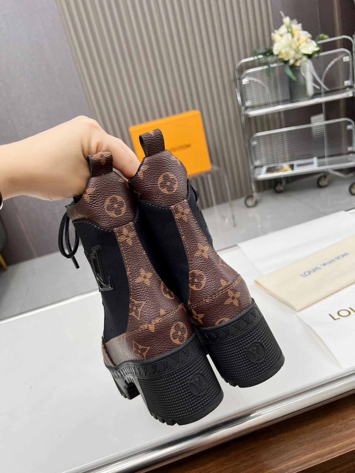 LAUREATE PLATFORM DESERT BOOT IN BLACK JACQUARD AND CHOCOLATE BROWN CALFSKIN