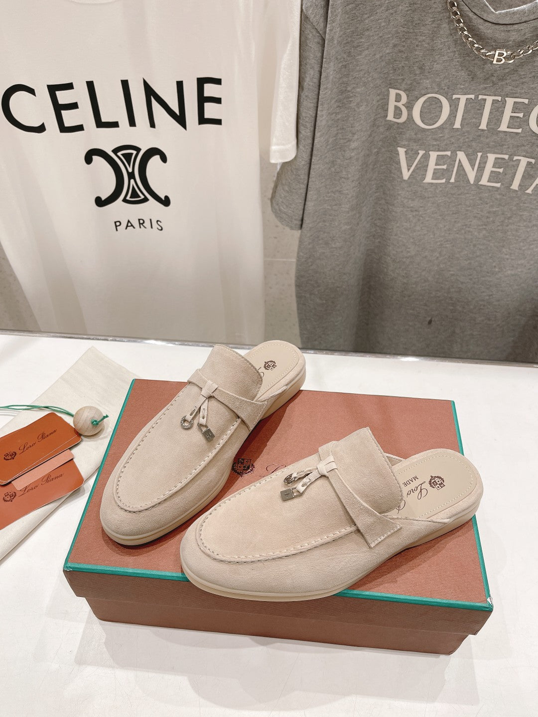 LP CHARMS WALK BABOUCHE LOAFERS BEIGE SUEDE