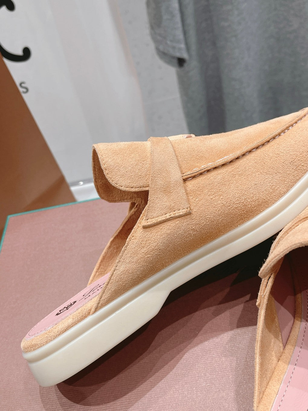 LP CHARMS WALK BABOUCHE LOAFERS CANTALOUPE SUEDE