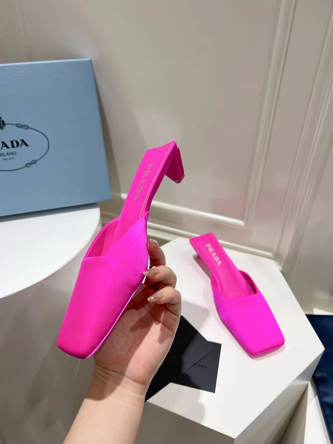 PRA SQUARE TOE MULES BRIGHT PINK SATIN