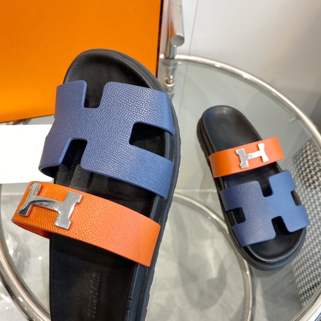 Chypre Sandal Charcoal Blue Leather