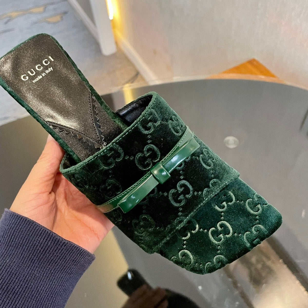 GG VELVET HIGH HEEL SANDALS WITH BEAUTIFUL LOGO DETAILS GREEN FOREST