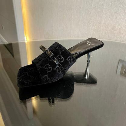 GG VELVET HIGH HEEL SANDALS WITH BEAUTIFUL LOGO DETAILS BLACK