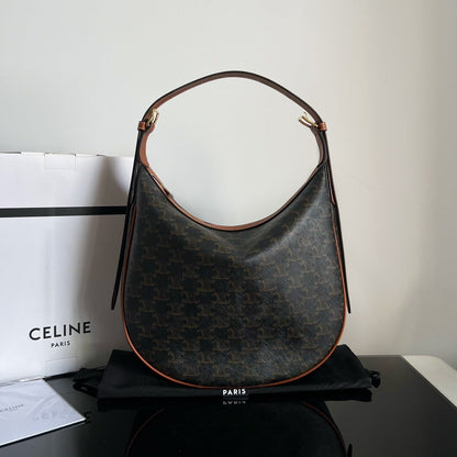TRIOMPHE 31 BLACK PATTERN CALFSKIN
